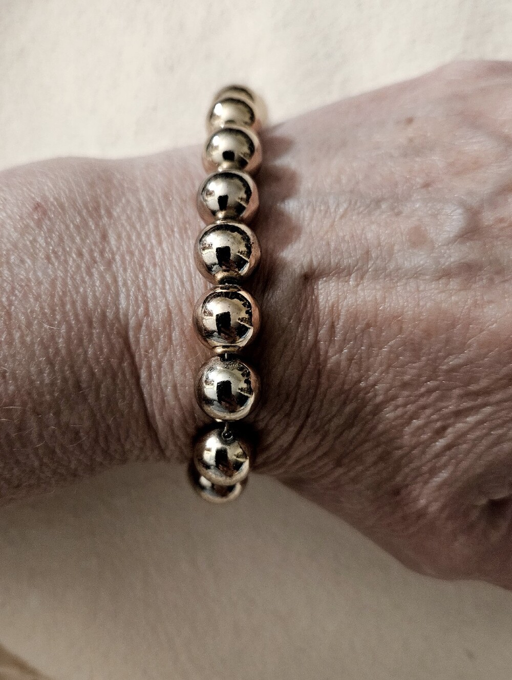 Chunky Gold Tone Spherical Baubles Bead Bracelet Lobster Claw Clasp Non-stretch
